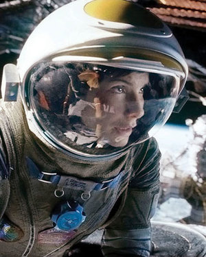 GRAVITY Movie Review - Best Movie of the Year